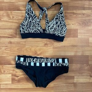 Lululemon Black White Reversible Bikini Size 4